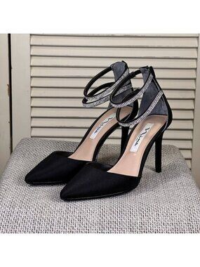 Nina New York Women's Black Satin Nikia Pointed Toe Evening Heels Pumps Size 5